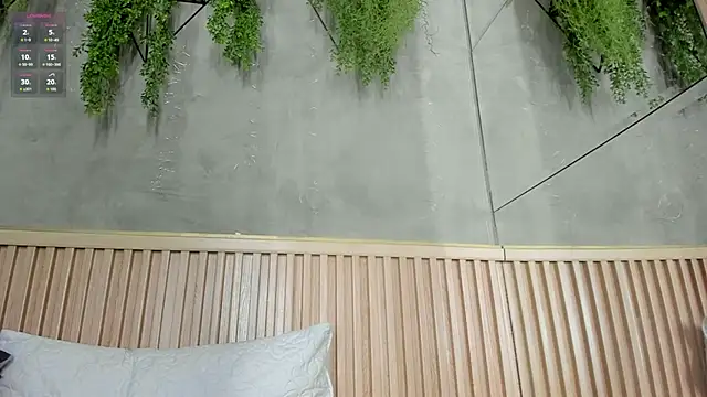 Lana Lann online show from January 18, 2026, 11:57 am