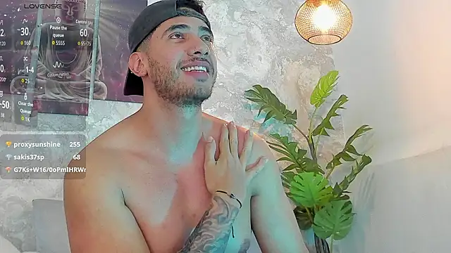 Snapshot of Nate_franco chatting on February 12, 2026, 3:56 pm Nate franco online show from February 12, 2026, 3:56 pm