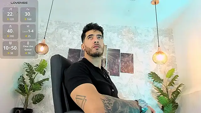 Snapshot of Nate_franco chatting on February 27, 2026, 3:40 am Nate franco online show from February 27, 2026, 3:40 am