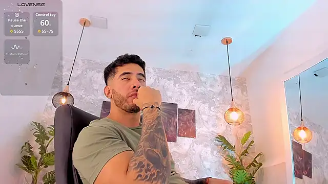 Snapshot of Nate_franco chatting on March 20, 2026, 4:13 am Nate franco online show from March 20, 2026, 4:13 am