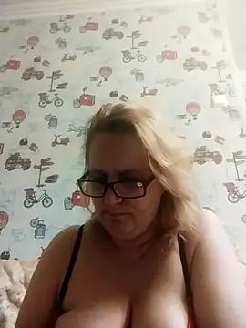 Forest-Lady online show from September 10, 2025, 12:26 pm