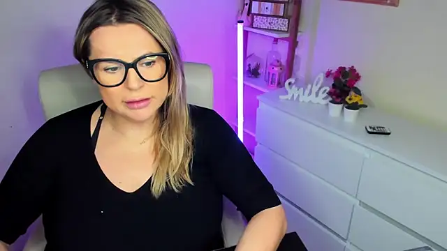 teaseDiana online show from February 28, 2025, 1:58 pm