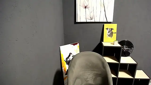 lady olivia  online show from January 7, 2026, 1:16 pm