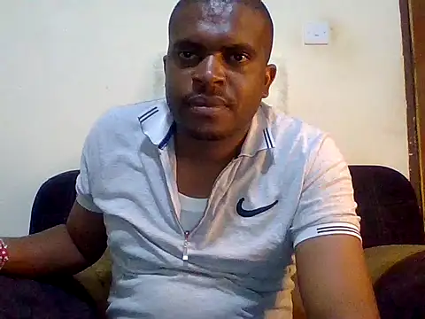 Snapshot of lui_cuuty chatting on September 30, 2025, 6:14 pm lui cuuty online show from September 30, 2025, 6:14 pm