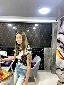 Victoria Adams14 online show from January 8, 2026, 3:01 am