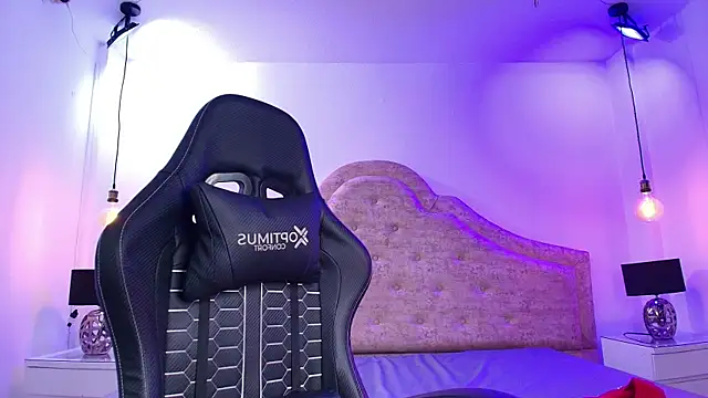 Victoria Adams14 online show from November 29, 2025, 6:24 am