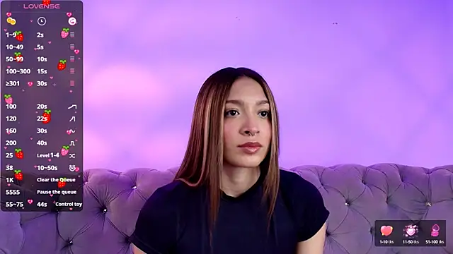 Victoria Adams14 online show from March 22, 2025, 2:36 pm