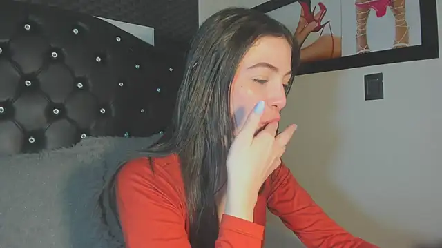 diana queen  online show from April 24, 2026, 2:35 am