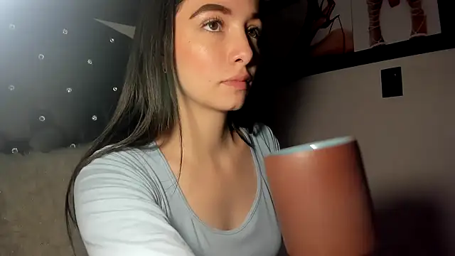 diana queen  online show from December 4, 2025, 9:36 pm