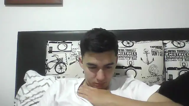 Estebitan vm online show from March 20, 2026, 2:01 am