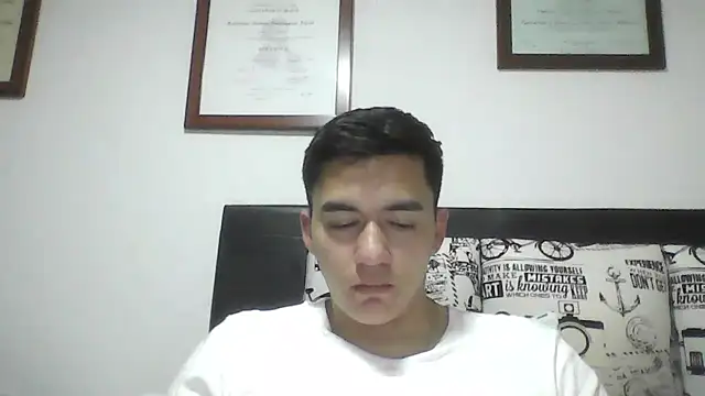 Estebitan vm online show from April 7, 2026, 4:25 am