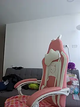 azumiichan online show from February 27, 2026, 1:33 pm