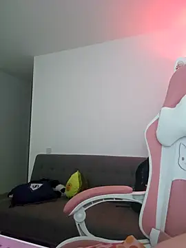 azumiichan online show from February 26, 2026, 1:05 am