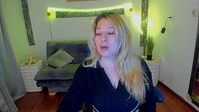 arisha katy1 online show from March 6, 2025, 1:37 am