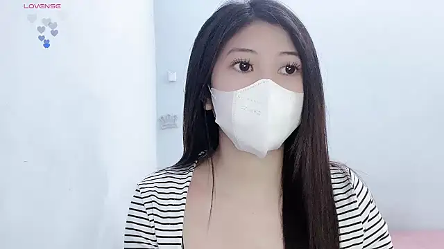 tanhxiu online show from February 5, 2026, 1:18 pm