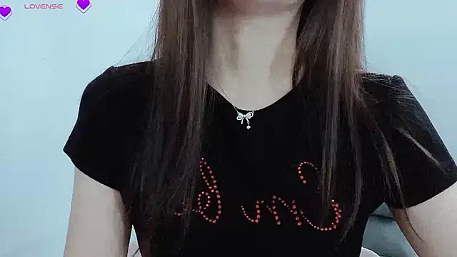 tanhxiu online show from January 11, 2025, 11:56 am