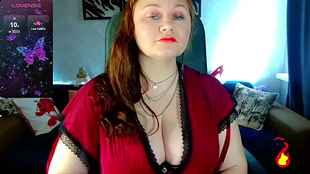 Nikki March online show from October 9, 2025, 9:10 am