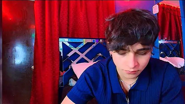 Snapshot of Luke_Howland chatting on June 14, 2026, 5:52 am Luke Howland online show from June 14, 2026, 5:52 am