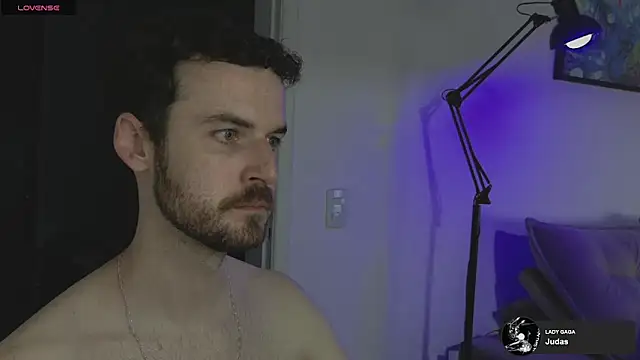 Snapshot of sexxxsutra chatting on February 18, 2026, 11:34 pm sexxxsutra online show from February 18, 2026, 11:34 pm