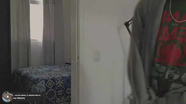 Snapshot of sexxxsutra chatting on October 13, 2025, 5:58 pm sexxxsutra online show from October 13, 2025, 5:58 pm