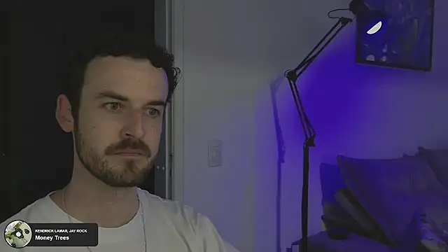 Snapshot of sexxxsutra chatting on October 29, 2025, 10:52 pm sexxxsutra online show from October 29, 2025, 10:52 pm