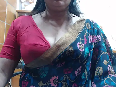desi-maisa130 online show from July 22, 2026, 4:31 pm