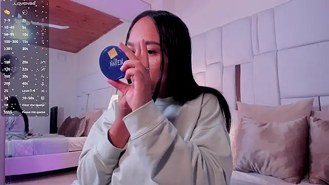 ginebra ness online show from March 18, 2025, 1:01 pm