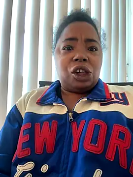 Snapshot of JCCaramelbarbie1 chatting on November 13, 2025, 12:42 pm JCCaramelbarbie1 online show from November 13, 2025, 12:42 pm