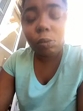 Snapshot of JCCaramelbarbie1 chatting on October 14, 2025, 2:39 pm JCCaramelbarbie1 online show from October 14, 2025, 2:39 pm