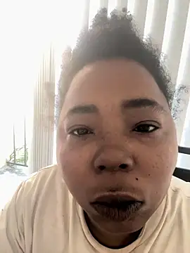 Snapshot of JCCaramelbarbie1 chatting on November 4, 2025, 1:37 pm JCCaramelbarbie1 online show from November 4, 2025, 1:37 pm