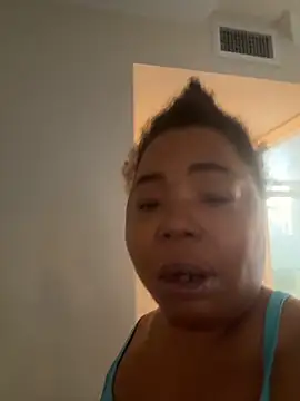 Snapshot of JCCaramelbarbie1 chatting on December 4, 2025, 3:44 pm JCCaramelbarbie1 online show from December 4, 2025, 3:44 pm