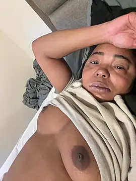 Snapshot of JCCaramelbarbie1 chatting on January 13, 2025, 1:17 pm JCCaramelbarbie1 online show from January 13, 2025, 1:17 pm