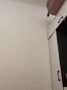 Snapshot of Africanbootie chatting on December 21, 2025, 11:56 am Africanbootie online show from December 21, 2025, 11:56 am