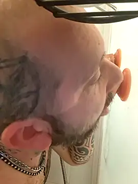 Snapshot of teddy79good chatting on December 22, 2025, 5:13 pm teddy79good online show from December 22, 2025, 5:13 pm