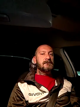 Snapshot of teddy79good chatting on October 9, 2025, 3:40 am teddy79good online show from October 9, 2025, 3:40 am