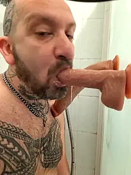 Snapshot of teddy79good chatting on January 11, 2026, 4:25 pm teddy79good online show from January 11, 2026, 4:25 pm