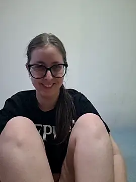 Sarah459 online show from May 9, 2026, 8:01 pm