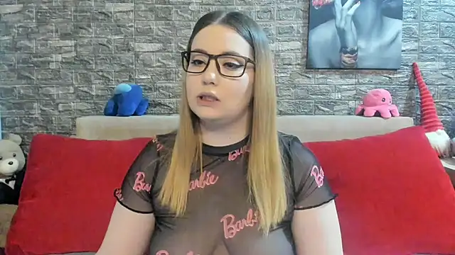 kalindahot online show from May 6, 2026, 6:23 pm