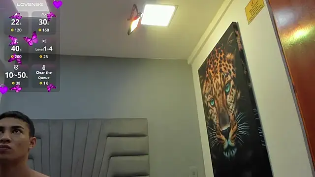 angel adamx online show from November 19, 2025, 3:17 am