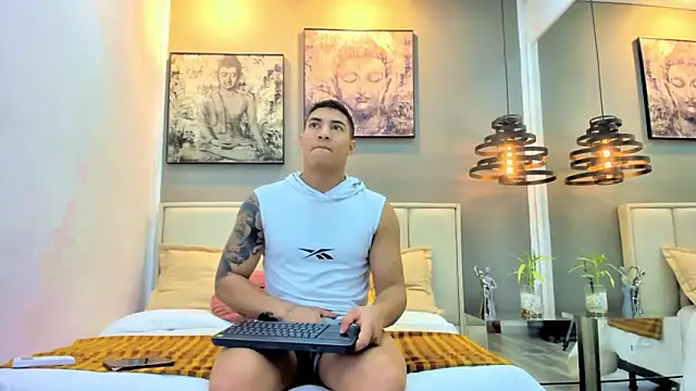 angel adamx online show from February 3, 2026, 3:37 am