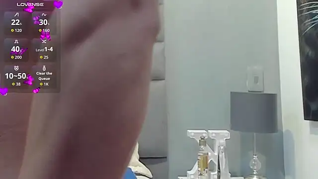 angel adamx online show from November 21, 2025, 3:27 am