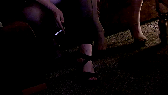 chris 0123 online show from February 2, 2025, 4:37 am