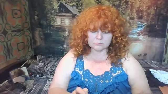Snapshot of RoseRed69 chatting on July 20, 2026, 10:39 am RoseRed69 online show from July 20, 2026, 10:39 am