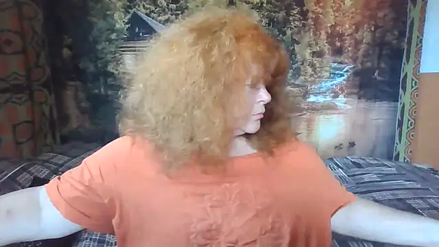 Snapshot of RoseRed69 chatting on July 15, 2026, 4:52 am RoseRed69 online show from July 15, 2026, 4:52 am