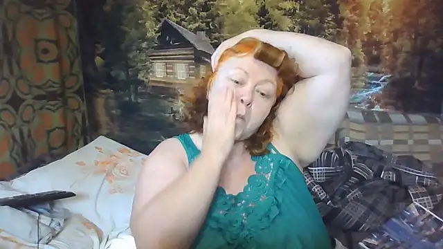 Snapshot of RoseRed69 chatting on July 8, 2026, 2:03 am RoseRed69 online show from July 8, 2026, 2:03 am
