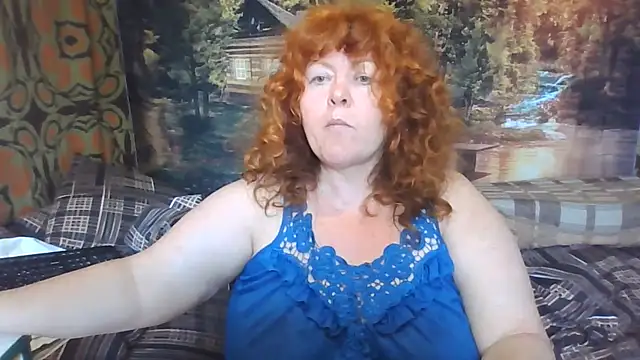 Snapshot of RoseRed69 chatting on July 1, 2026, 3:40 am RoseRed69 online show from July 1, 2026, 3:40 am