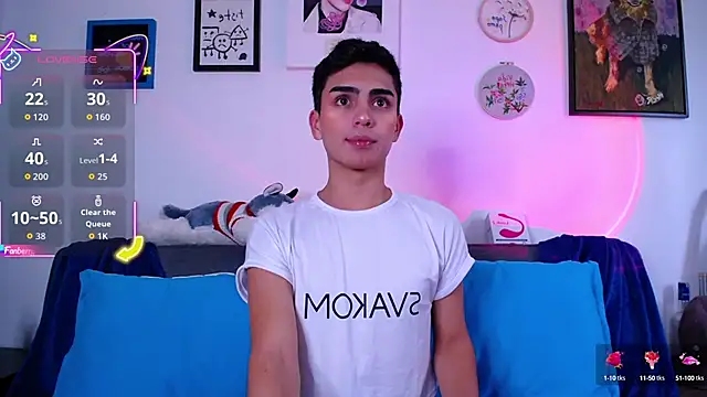 OwenBluee online show from September 27, 2025, 9:43 pm