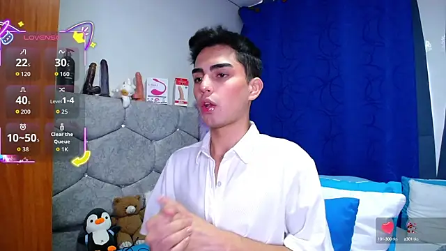 OwenBluee online show from September 30, 2025, 7:31 pm