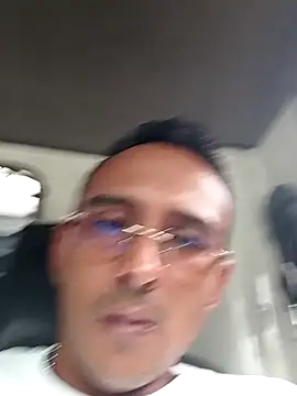 Snapshot of paisa233 chatting on January 7, 2026, 8:03 pm paisa233 online show from January 7, 2026, 8:03 pm