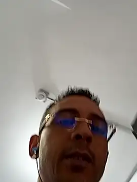 Snapshot of paisa233 chatting on September 18, 2025, 3:04 pm paisa233 online show from September 18, 2025, 3:04 pm